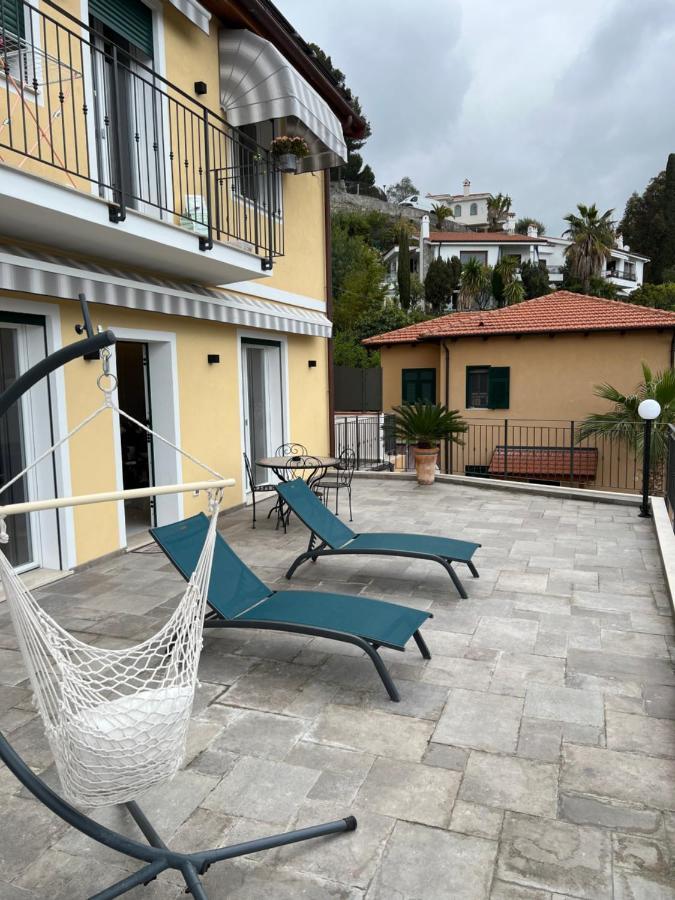 Apartmán Corso Montecarlo Ventimiglia Exteriér fotografie