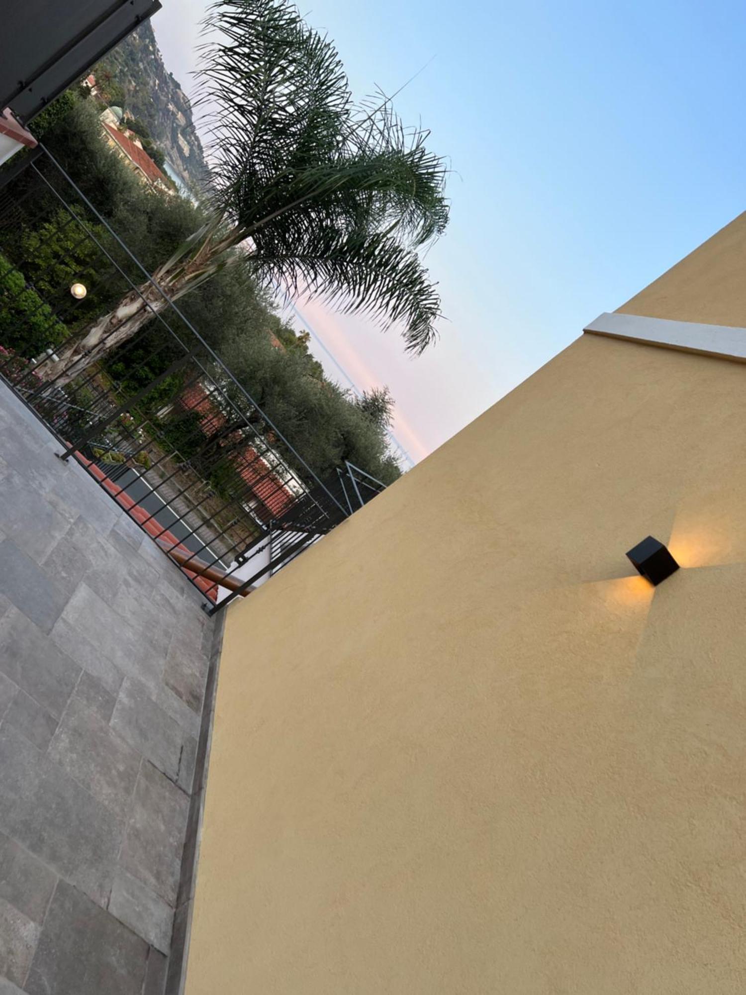 Apartmán Corso Montecarlo Ventimiglia Exteriér fotografie
